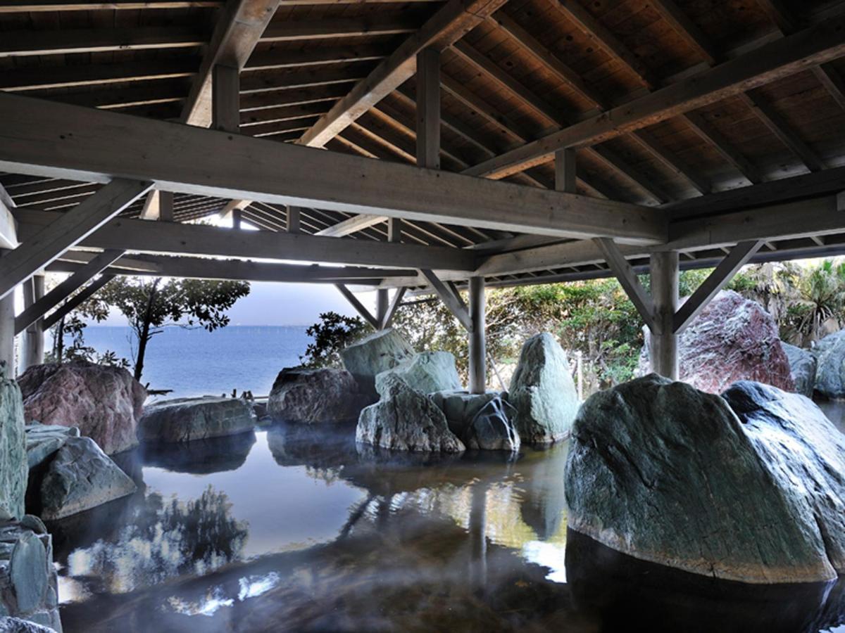Ryugujo Spa Hotel Mikazuki Ryugutei Kiszarazu Kültér fotó